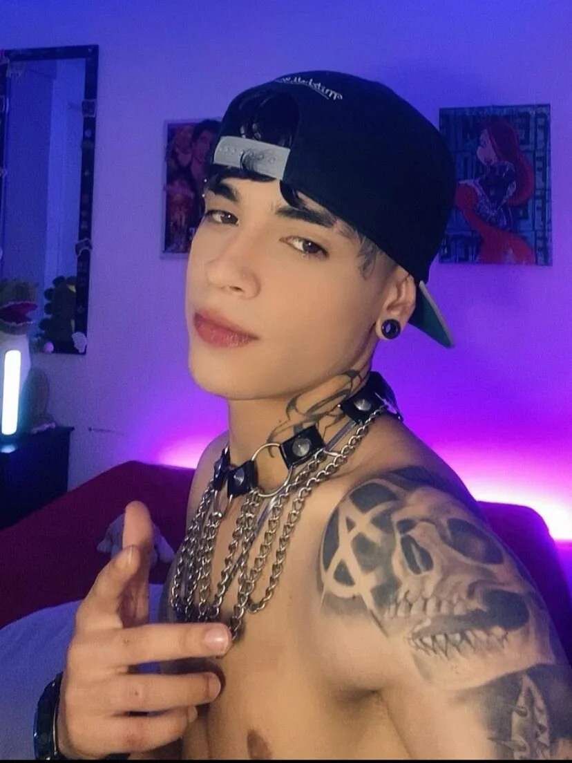 XXX Porn Photo of Nude alex_rockstar 16