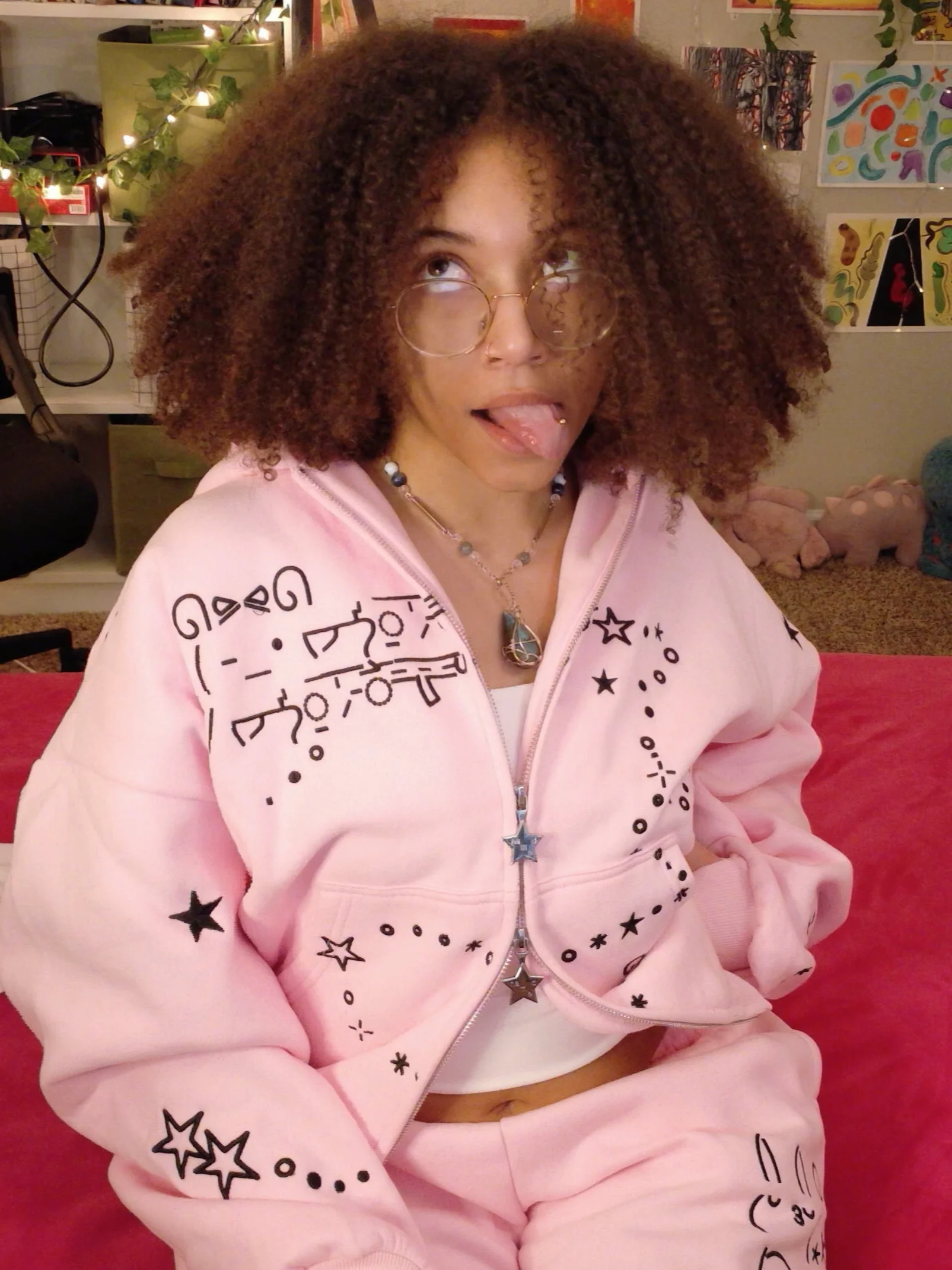 XXX Porn Photo of Nude ollythegreat 11