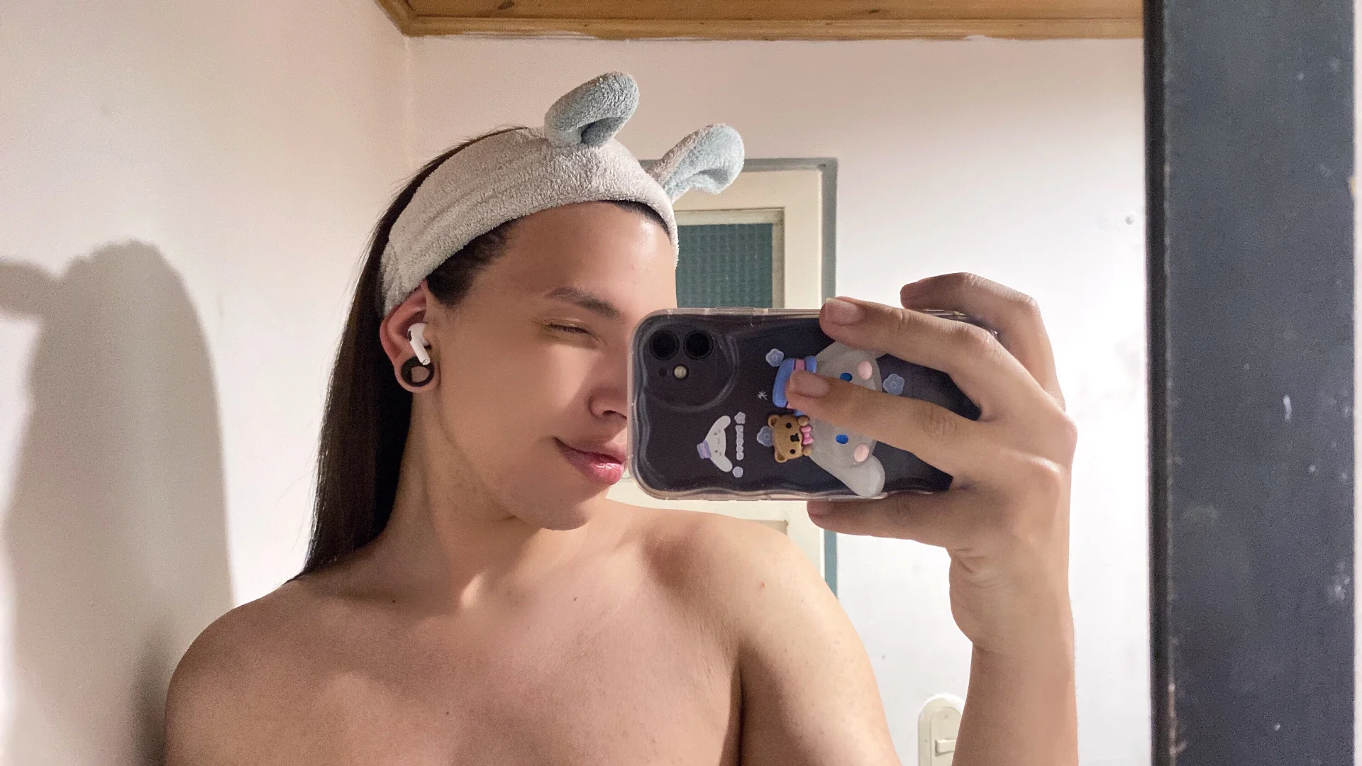 XXX Porn Photo of Nude Loona_s 19