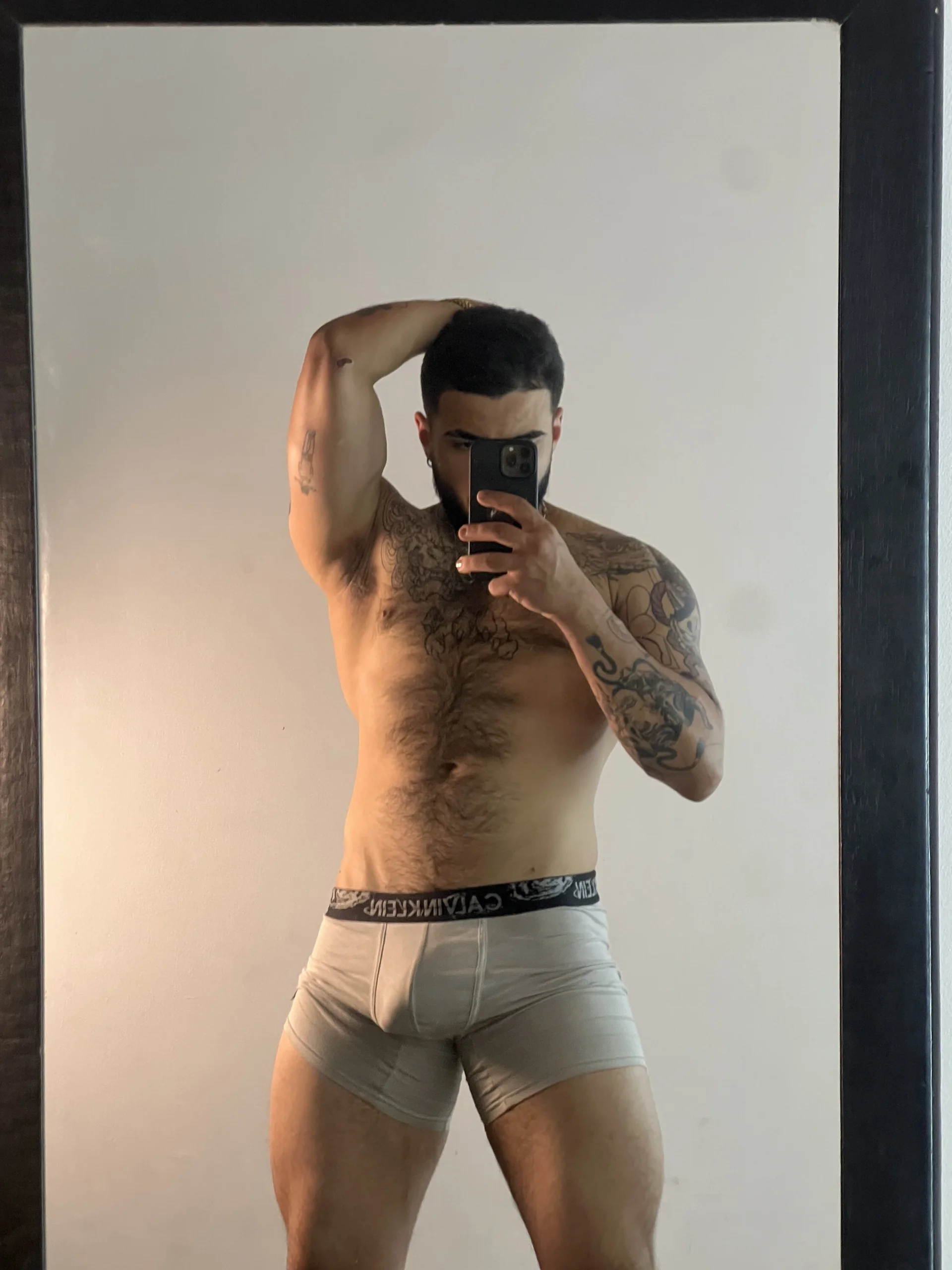 XXX Porn Photo of Nude Benjii_Carter1 14
