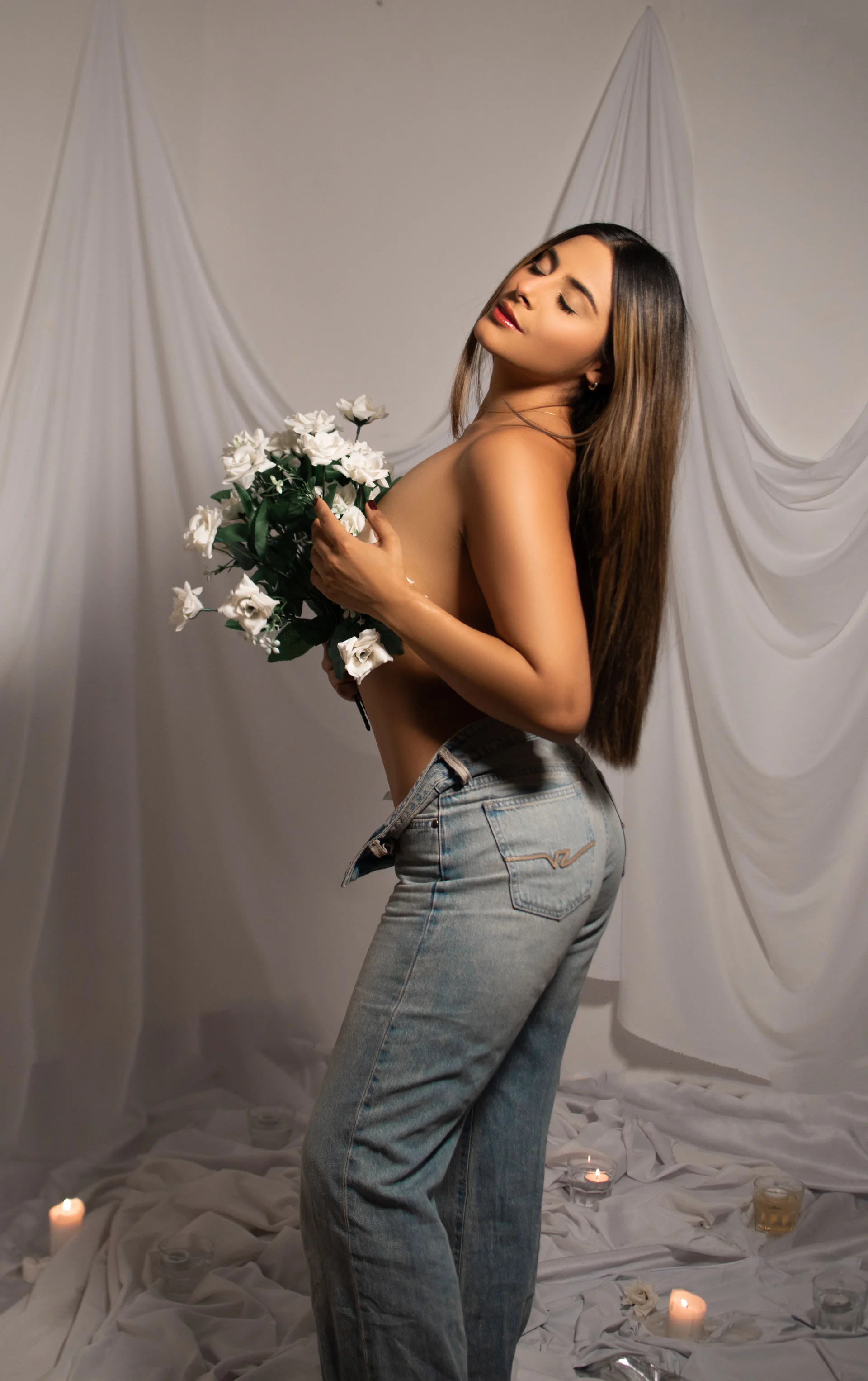 XXX Porn Photo of Nude MoollyLove 22