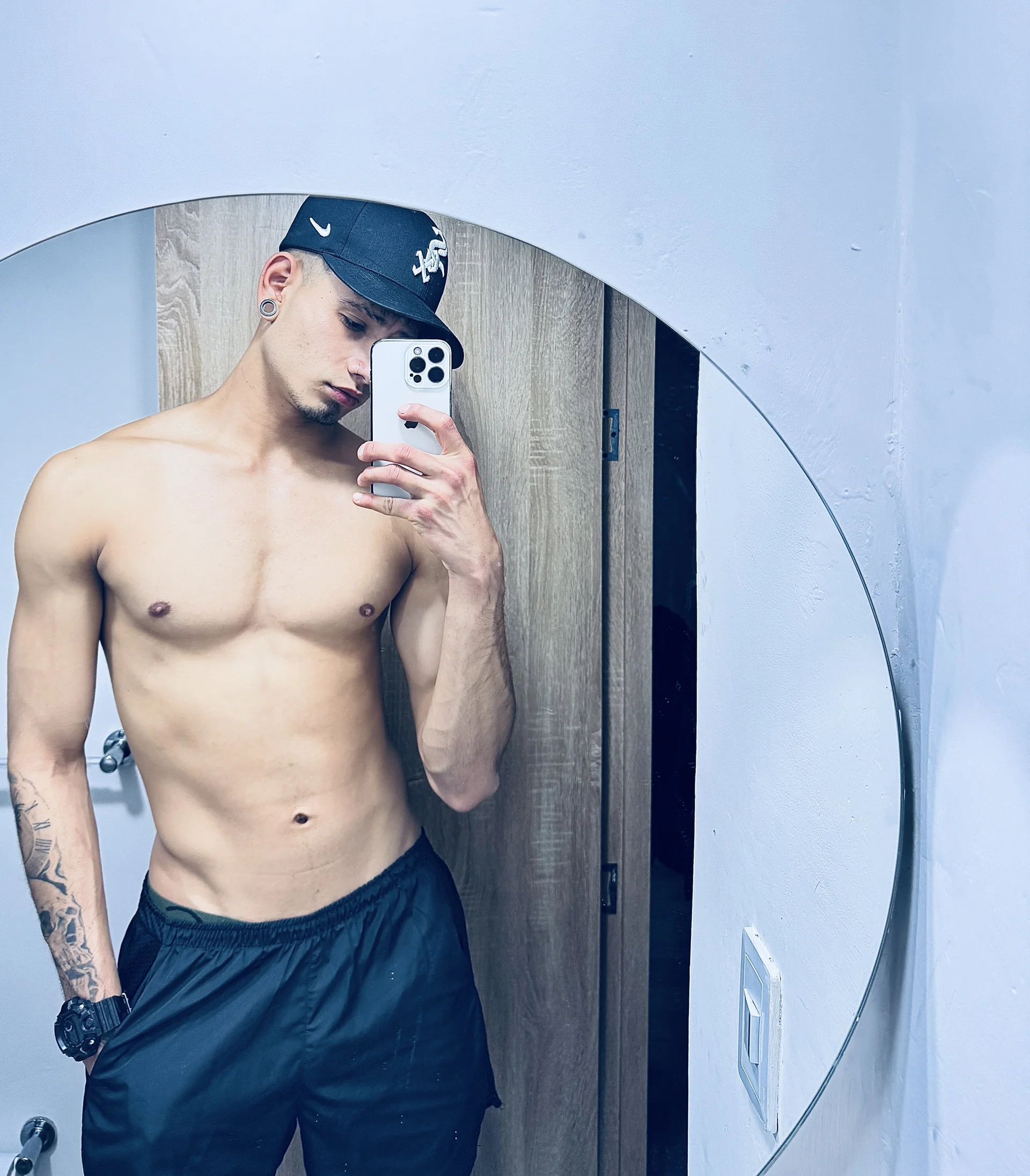 XXX Porn Photo of Nude James_conelly_ 2