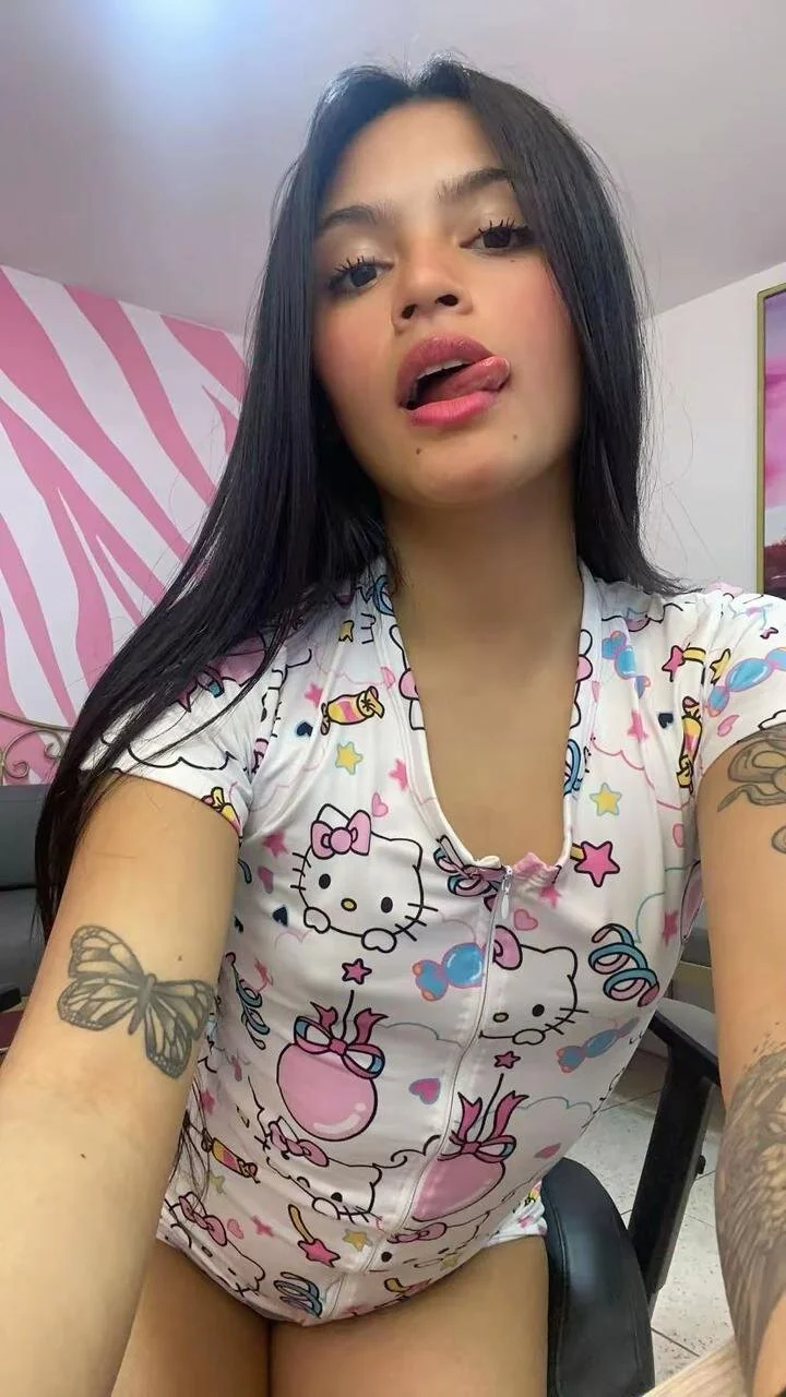 XXX Porn Photo of Nude Maddie_T18 9