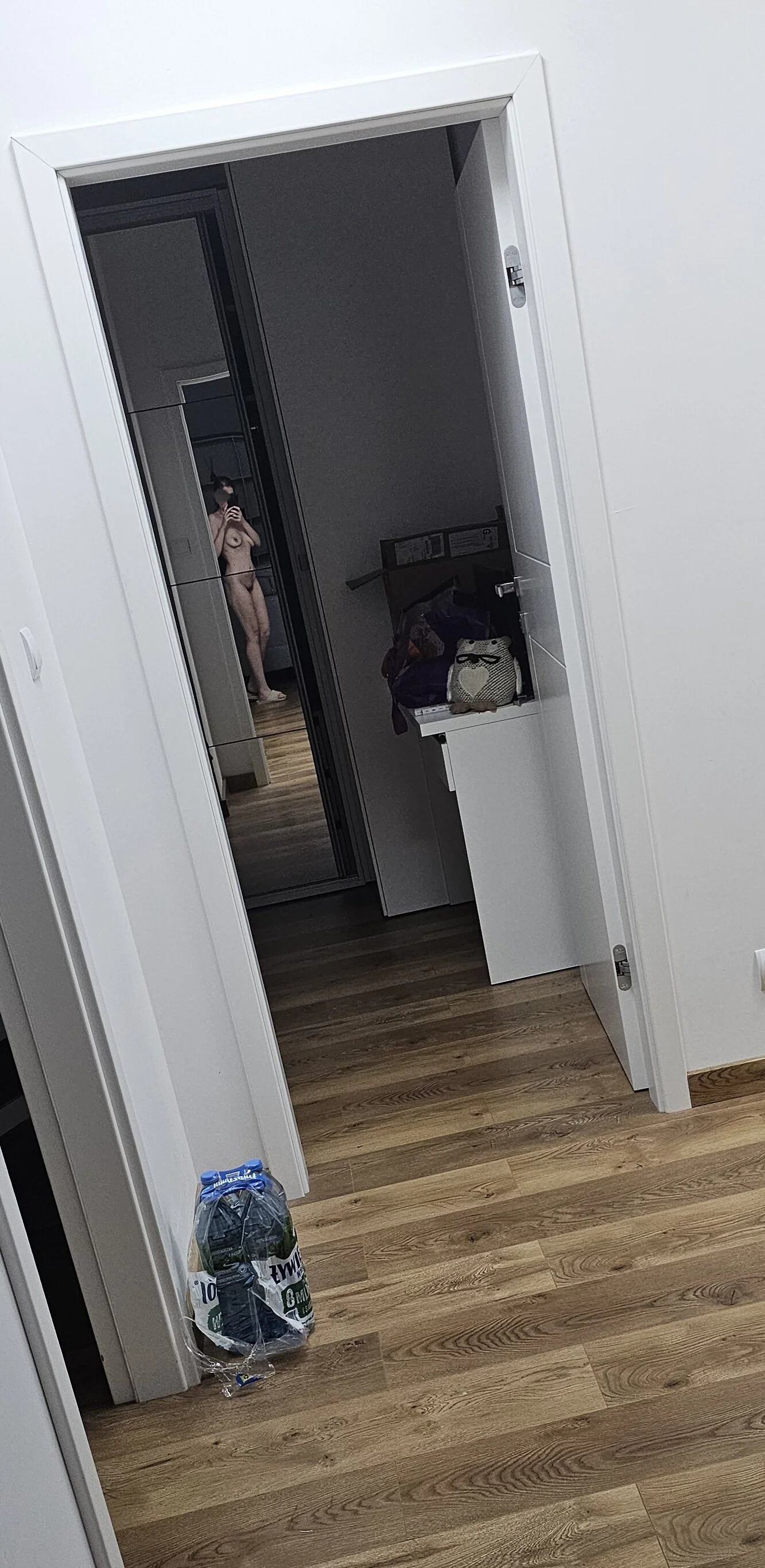XXX Porn Photo of Nude GoodMoaningx 1