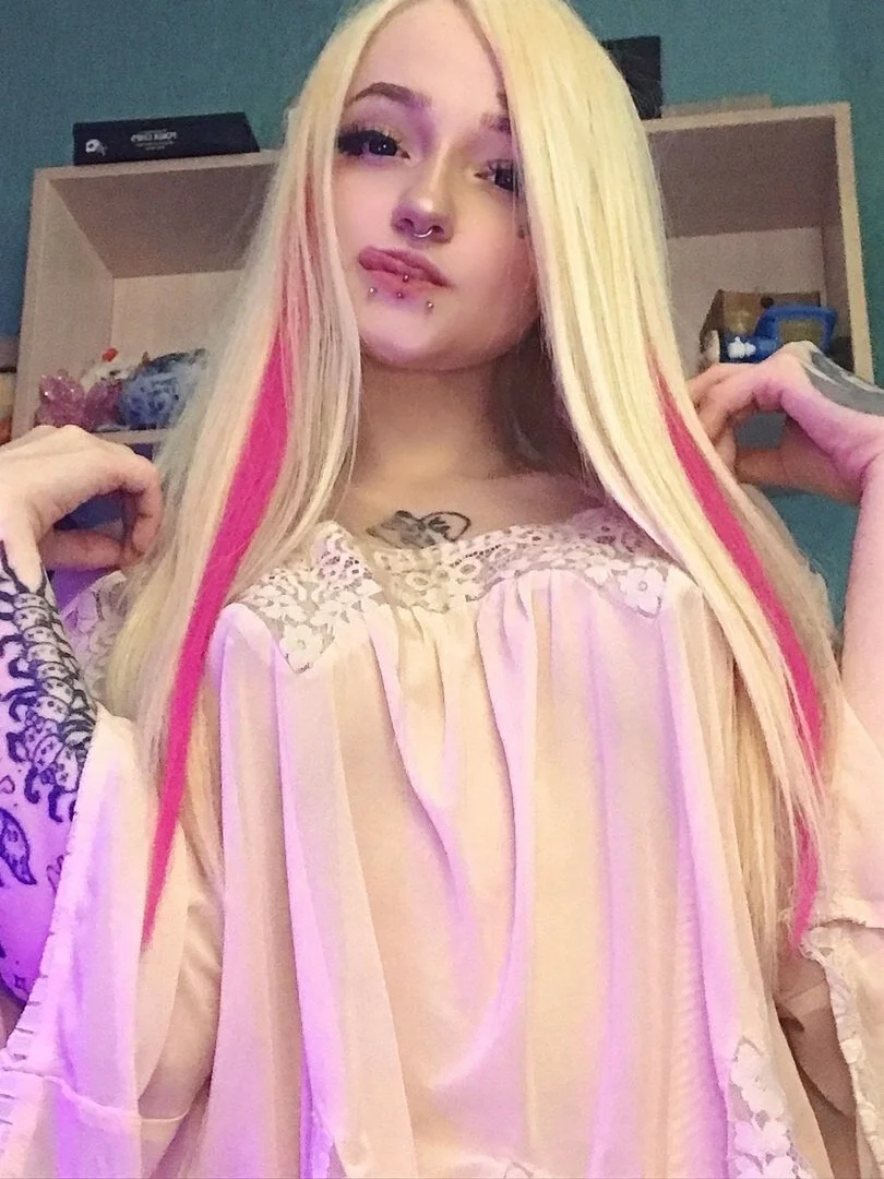 XXX Porn Photo of Nude Manuela_unicorn 17