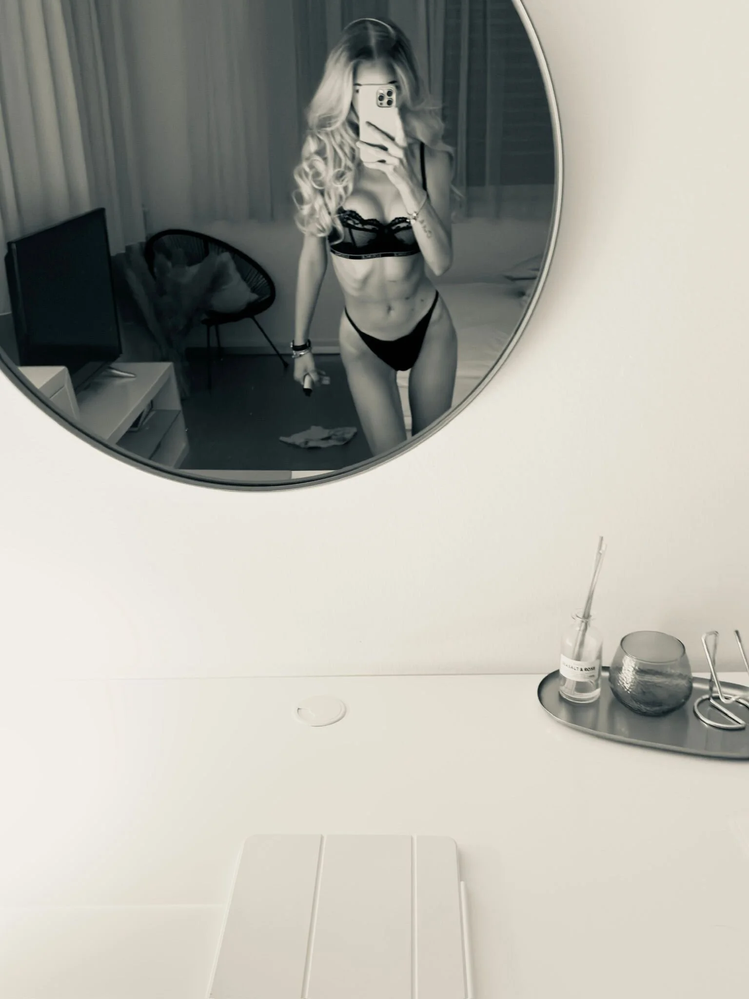 XXX Porn Photo of Nude ZoeyLux 6