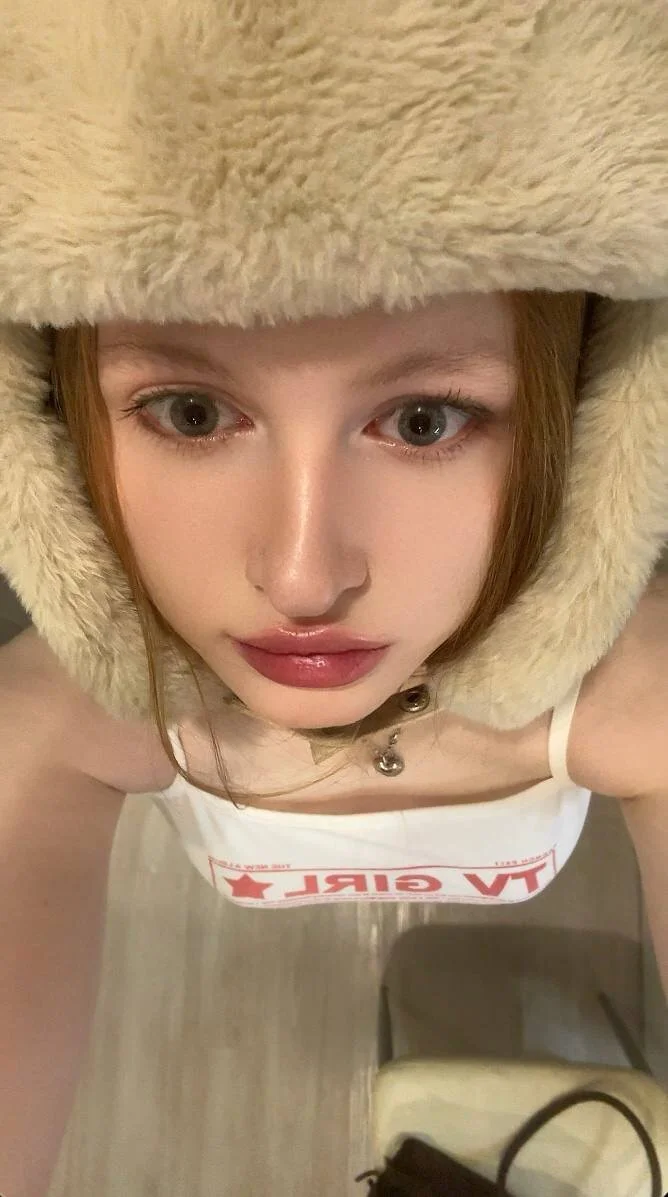 XXX Porn Photo of Nude LuxXAngel 61
