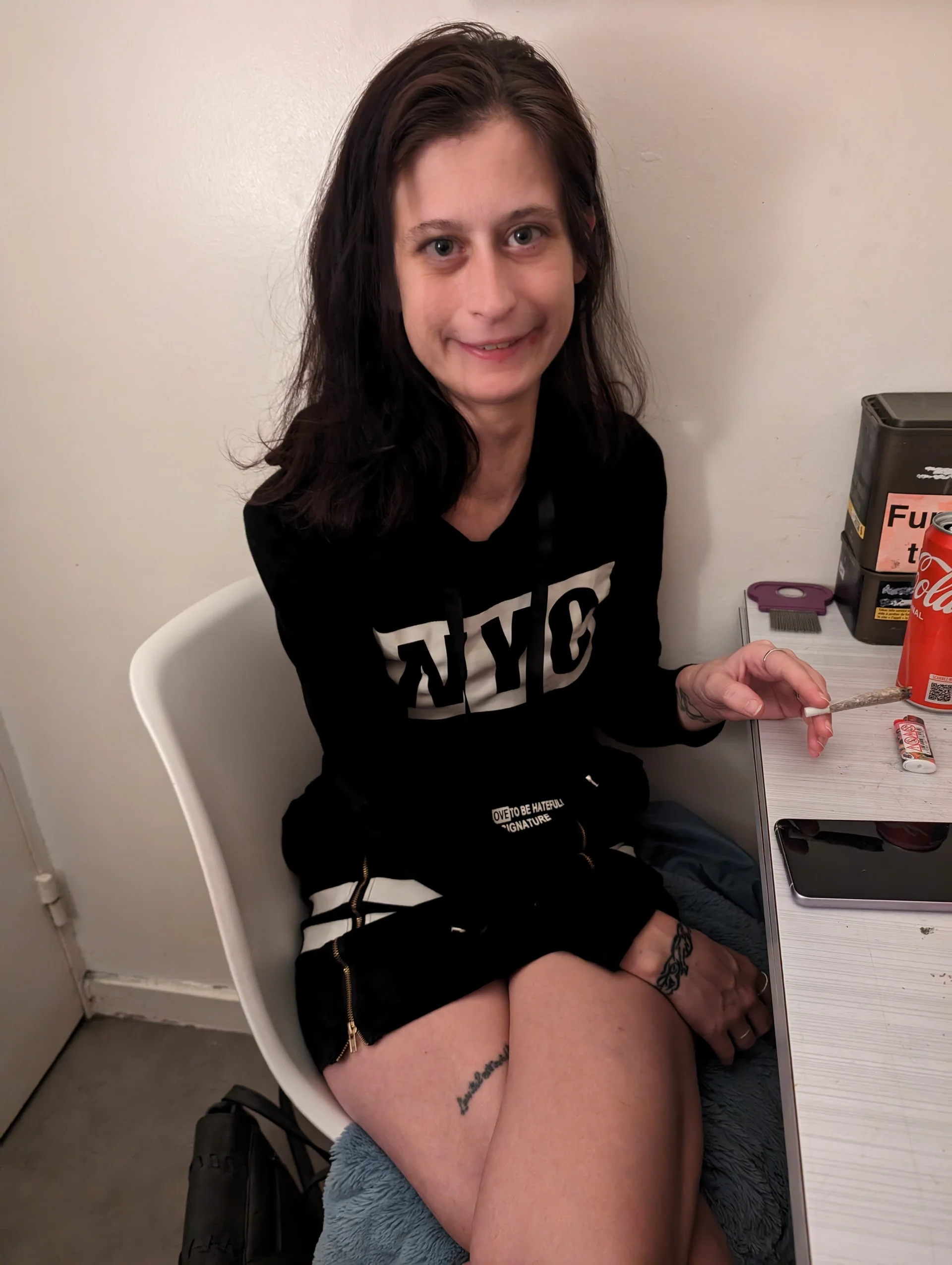 XXX Porn Photo of Nude Emilie_squirt 3