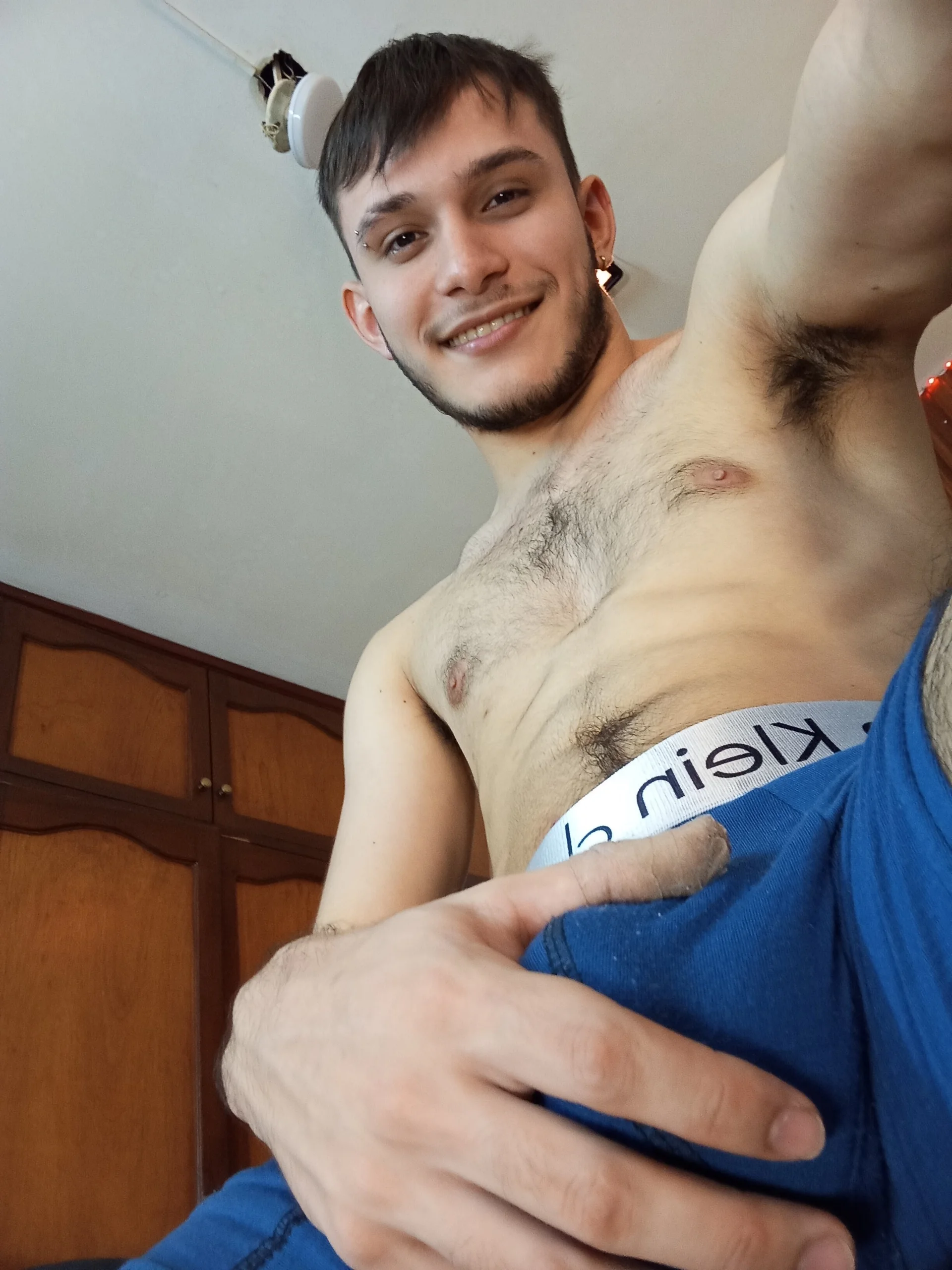 XXX Porn Photo of Nude TommyYoung77 4