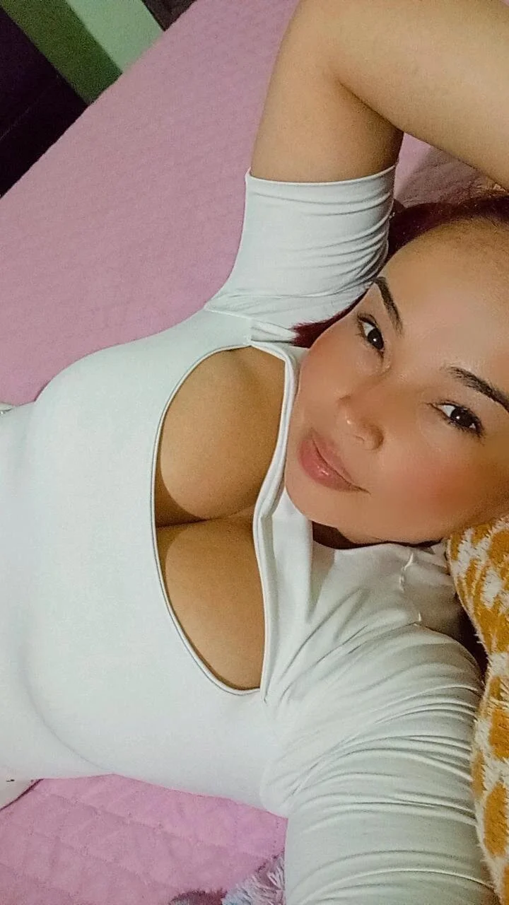 XXX Porn Photo of Nude Alma_milf_co 2
