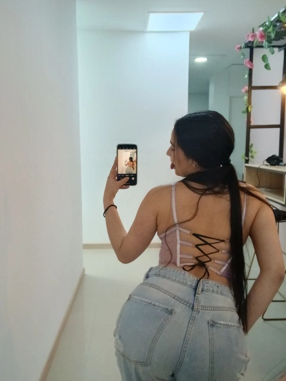 XXX Porn Photo of Nude lara_madisson 60