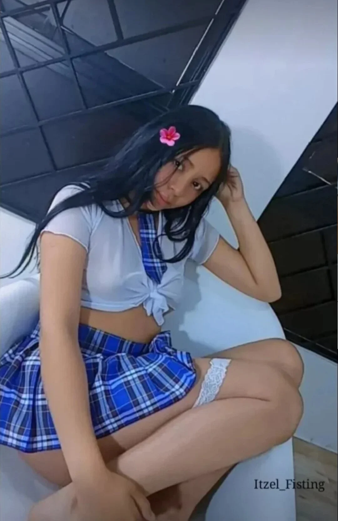 XXX Porn Photo of Nude Itzel_Fisting 114