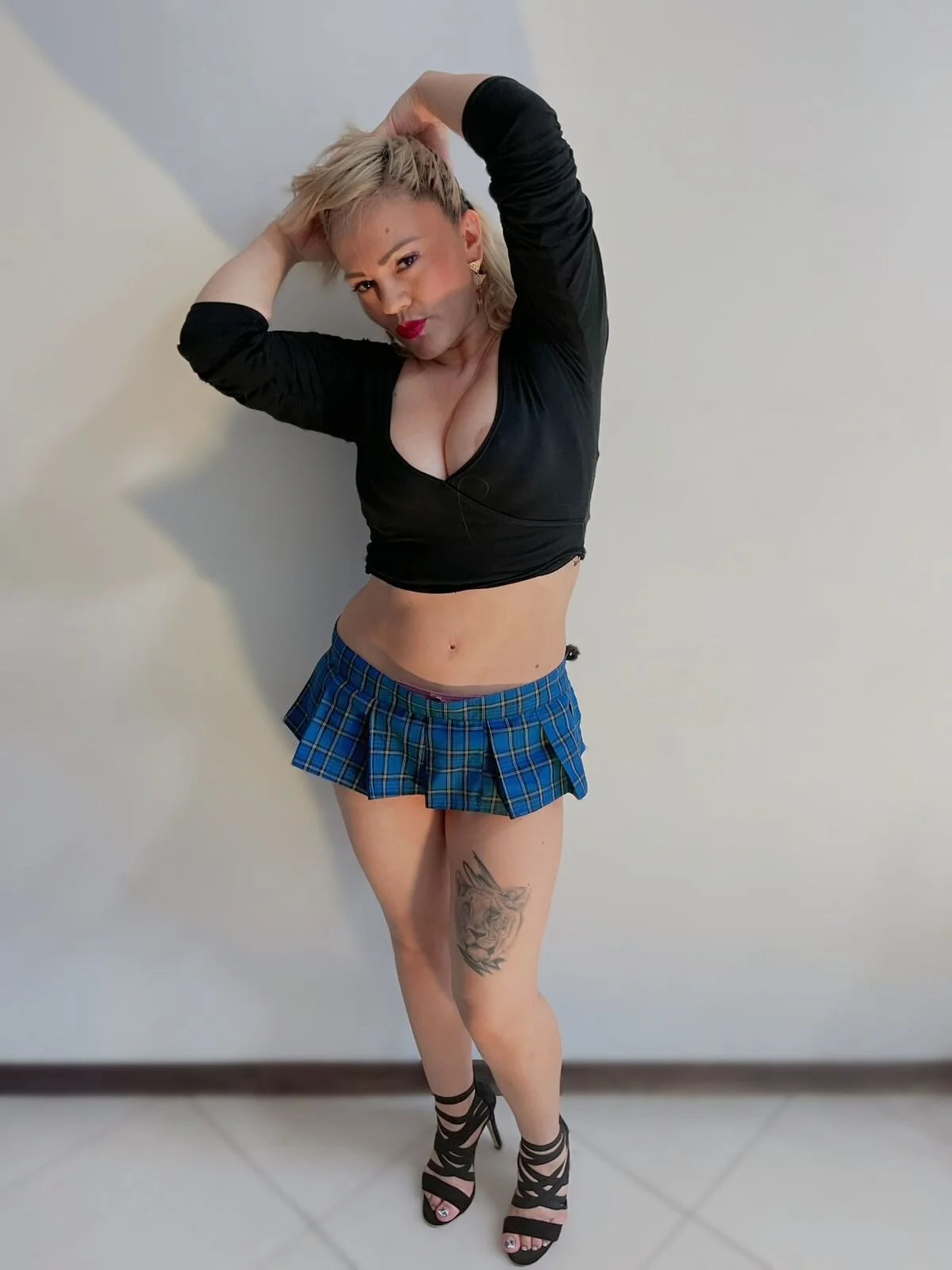 XXX Porn Photo of Nude Paris_Squirt_ 34