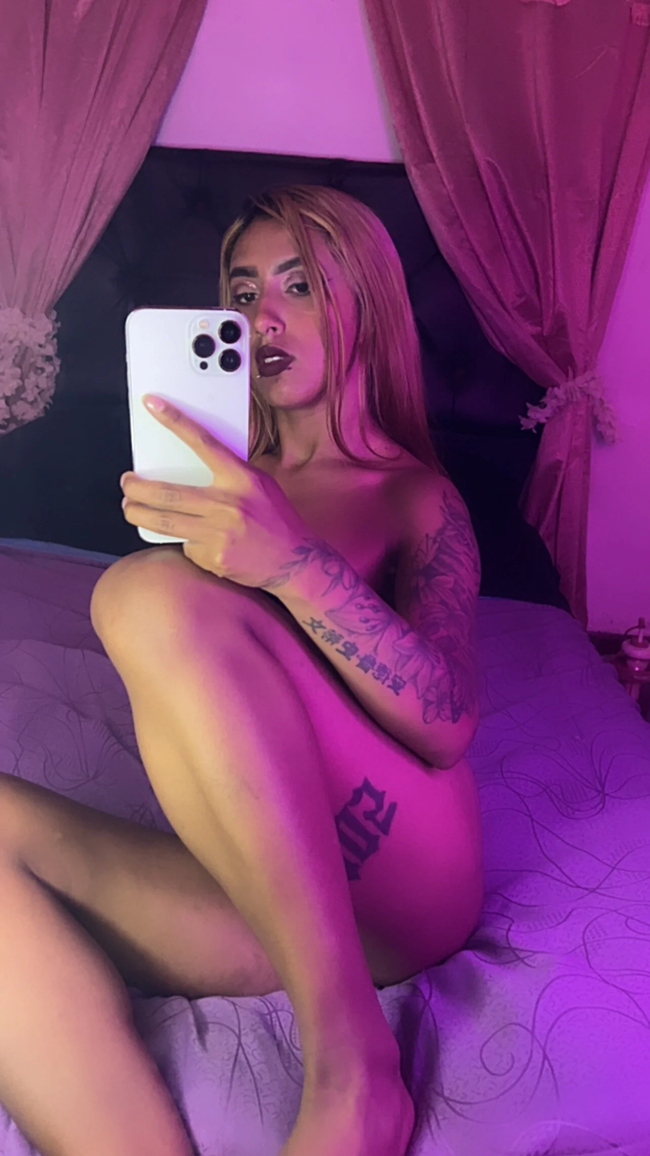 XXX Porn Photo of Nude Nicolforest 23