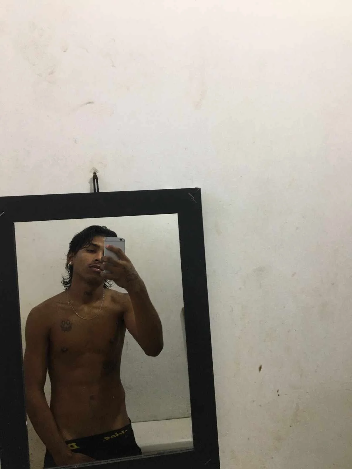 XXX Porn Photo of Nude angelchorinos 2