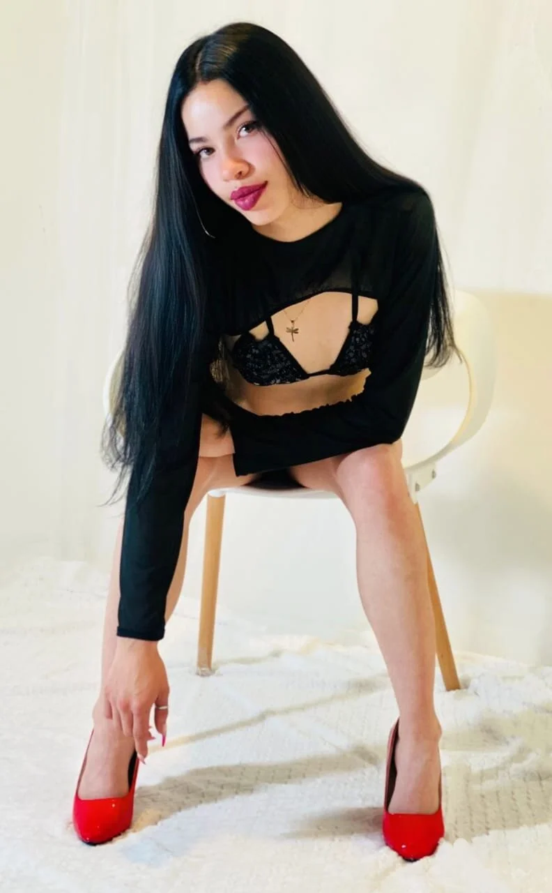 XXX Porn Photo of Nude Nanis_James 4
