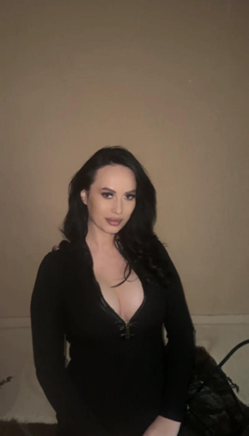 XXX Porn Photo of Nude siamelton 16