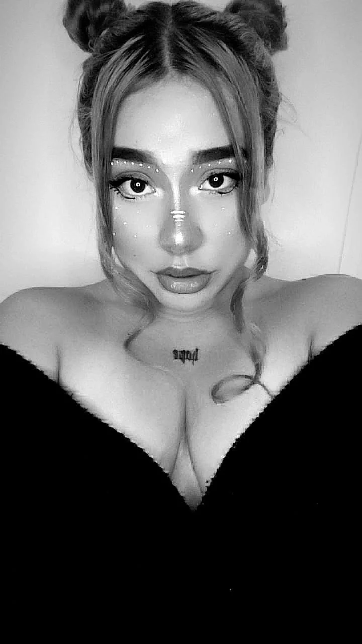 XXX Porn Photo of Nude Wen_01 12