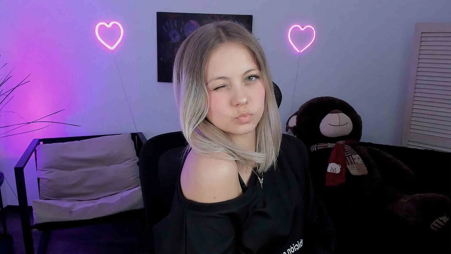 XXX Porn Photo of Nude BlossomVibe 13