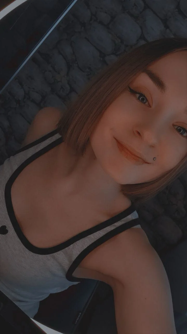 XXX Porn Photo of Nude SmileForMe666 3