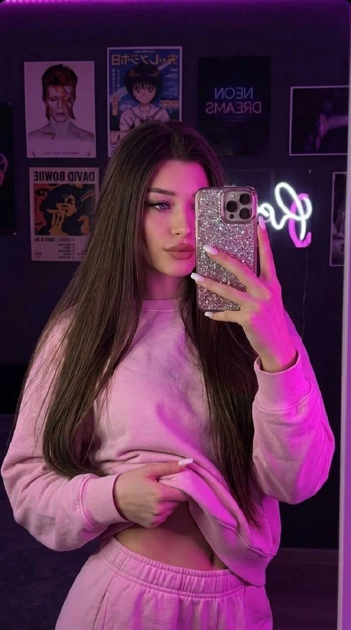 XXX Porn Photo of Nude JulissaLipoma 24