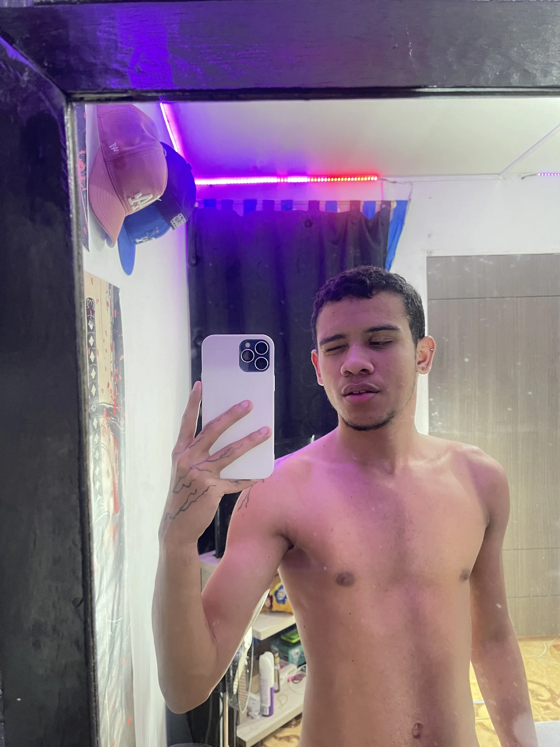 XXX Porn Photo of Nude Romancartier_1 30
