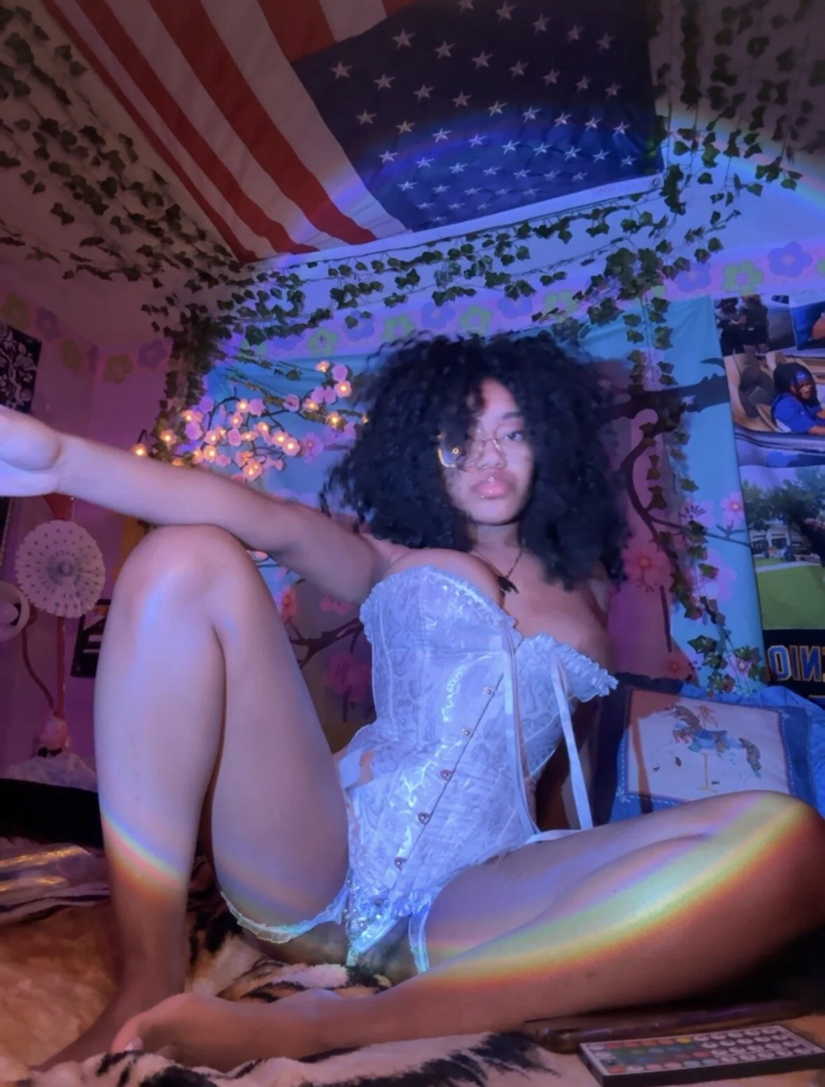 XXX Porn Photo of Nude lifeoftt_19xx 577
