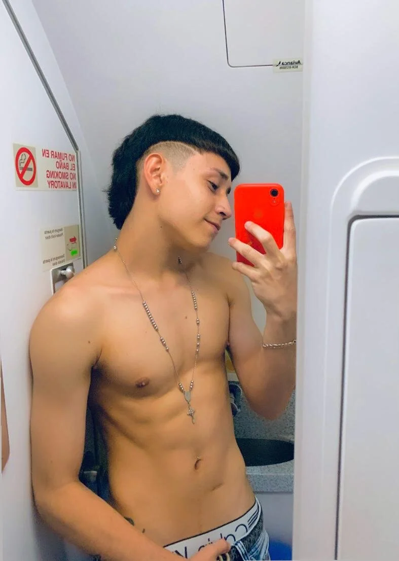 XXX Porn Photo of Nude 777_camilo 4