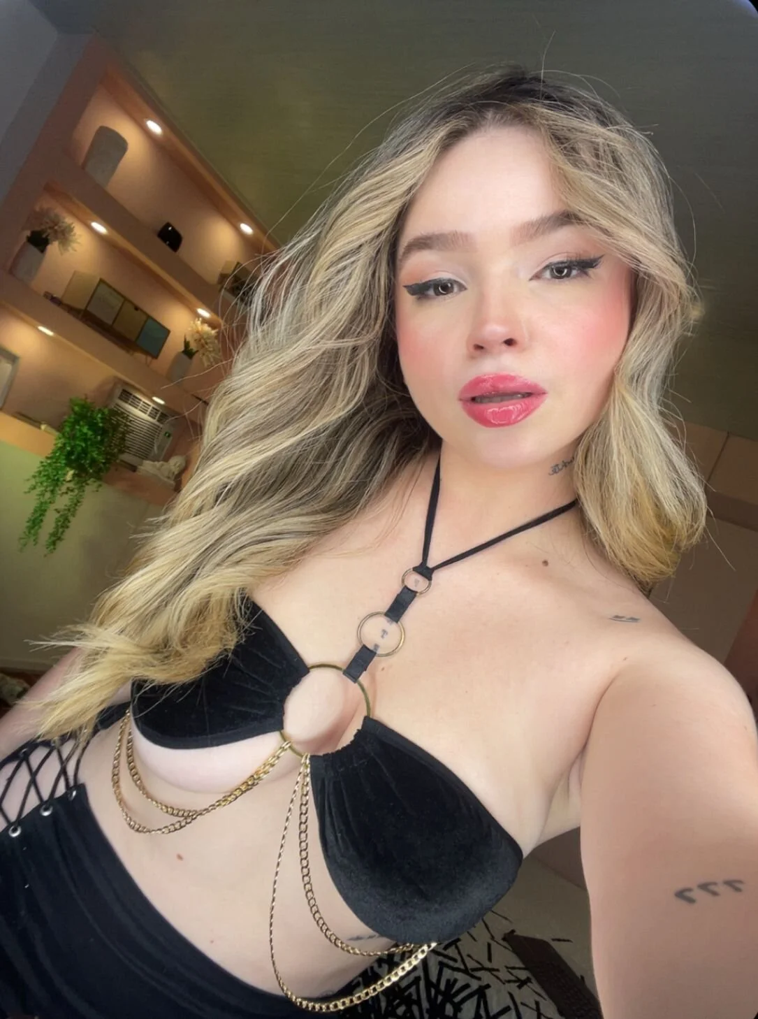 XXX Porn Photo of Nude SabrinaWalker 23