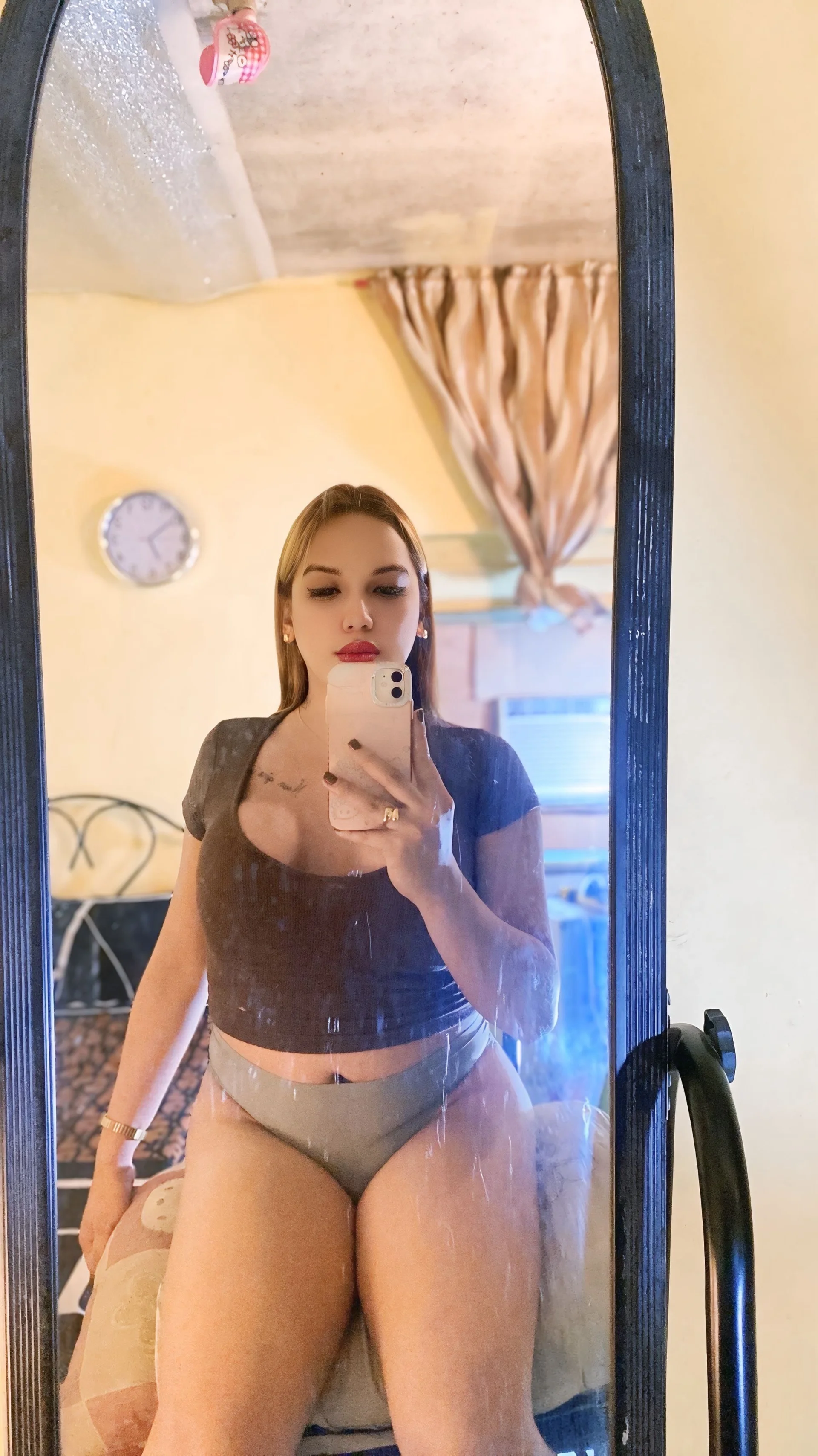XXX Porn Photo of Nude Amazingts69xxx 2