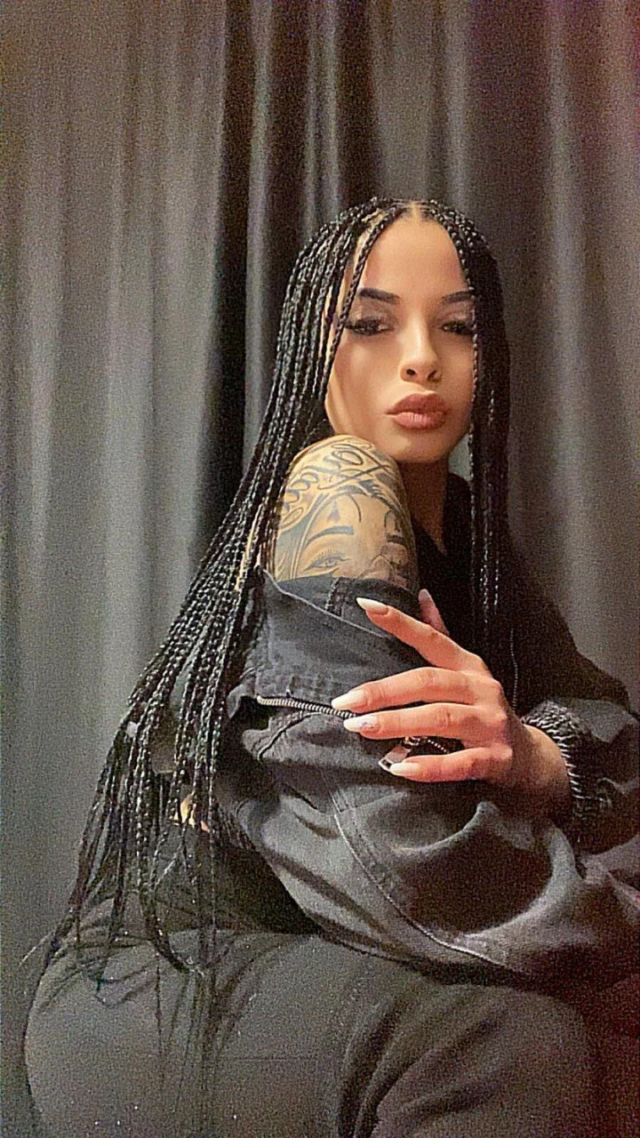 XXX Porn Photo of Nude Madiysoni 6