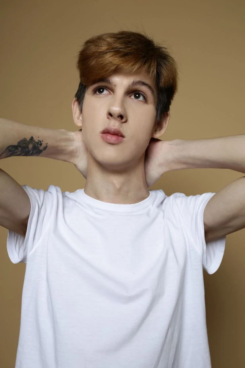 XXX Porn Photo of Nude Lester_Broo 18