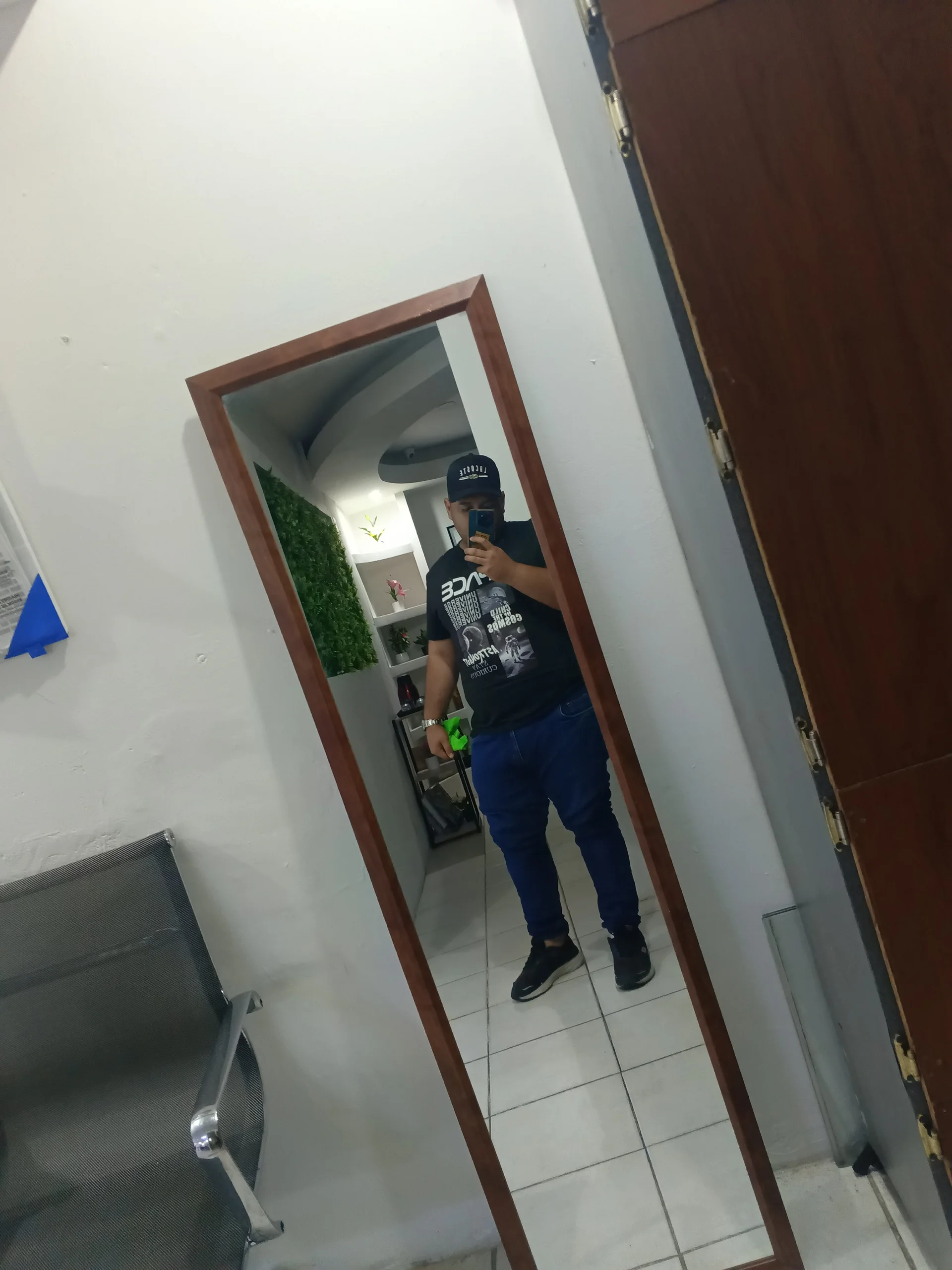 XXX Porn Photo of Nude Mohamed1627 4