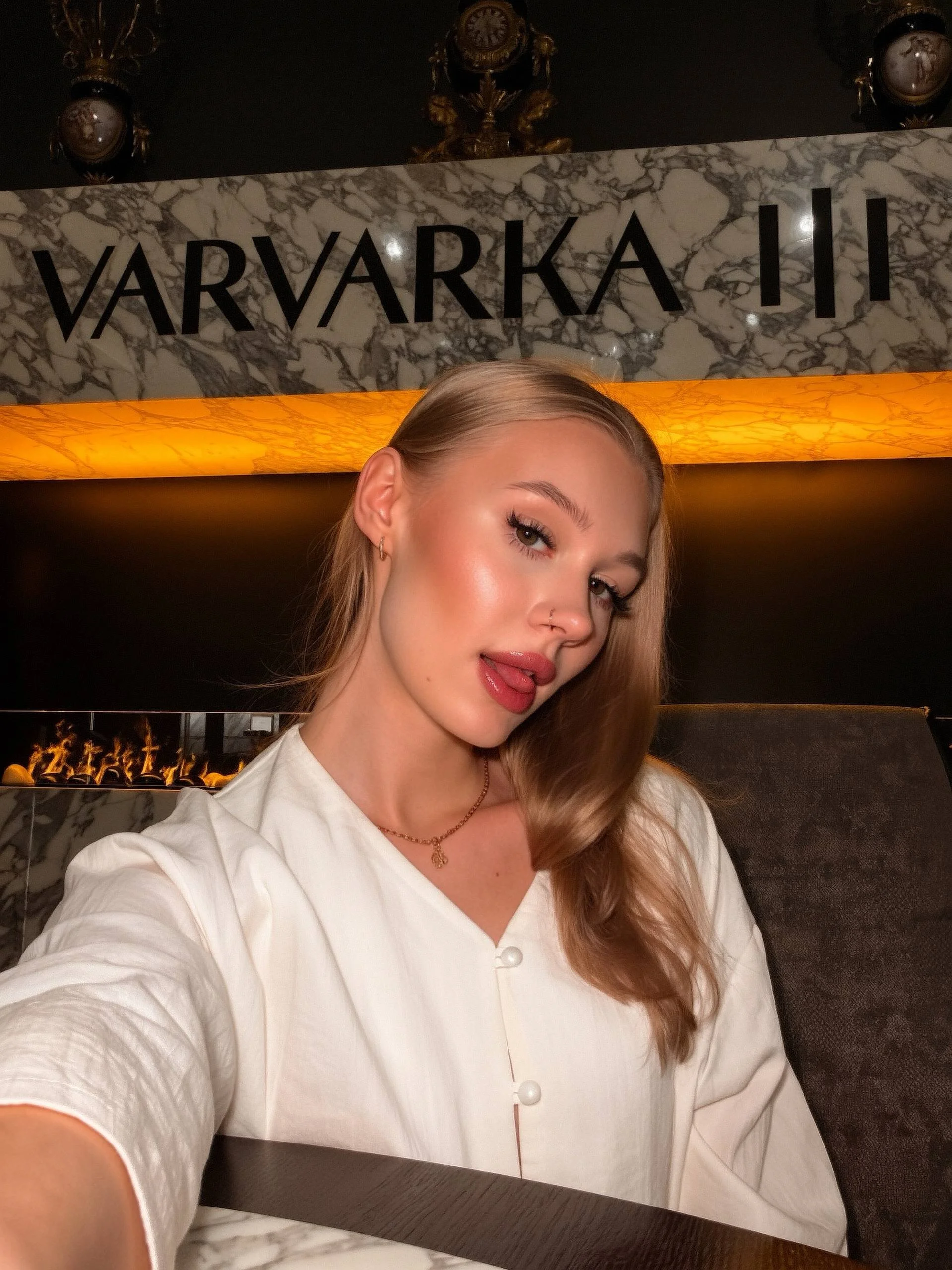 XXX Porn Photo of Nude Sellina_moon 10