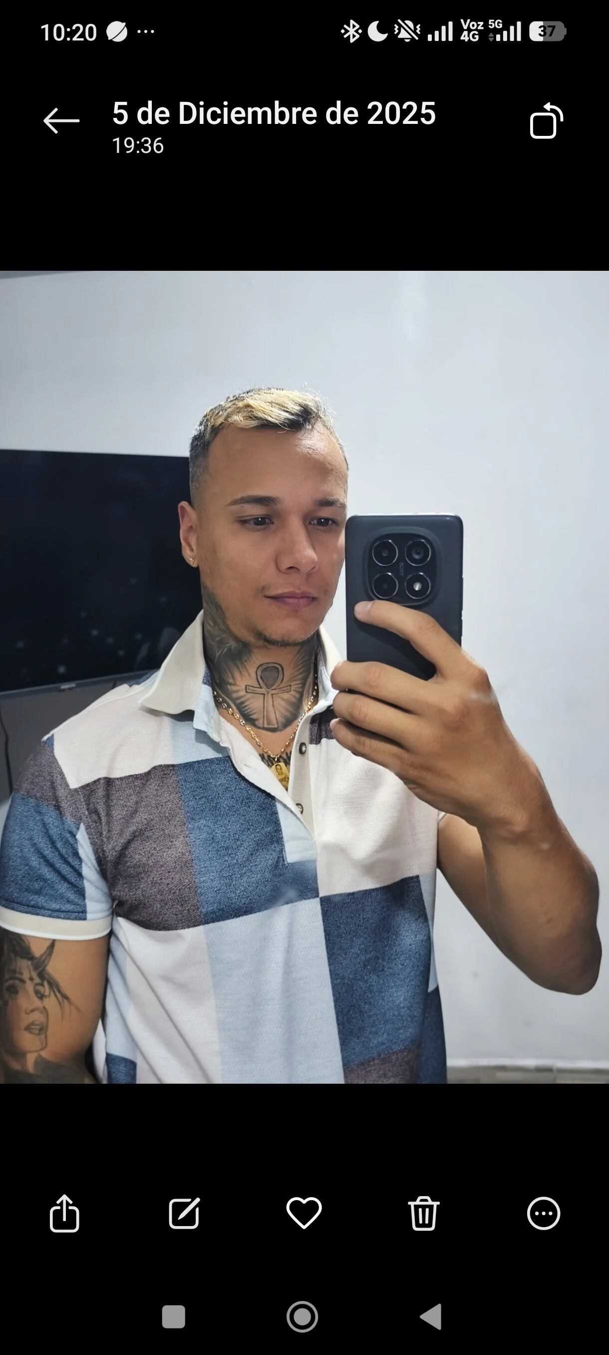 XXX Porn Photo of Nude damian_becker 8