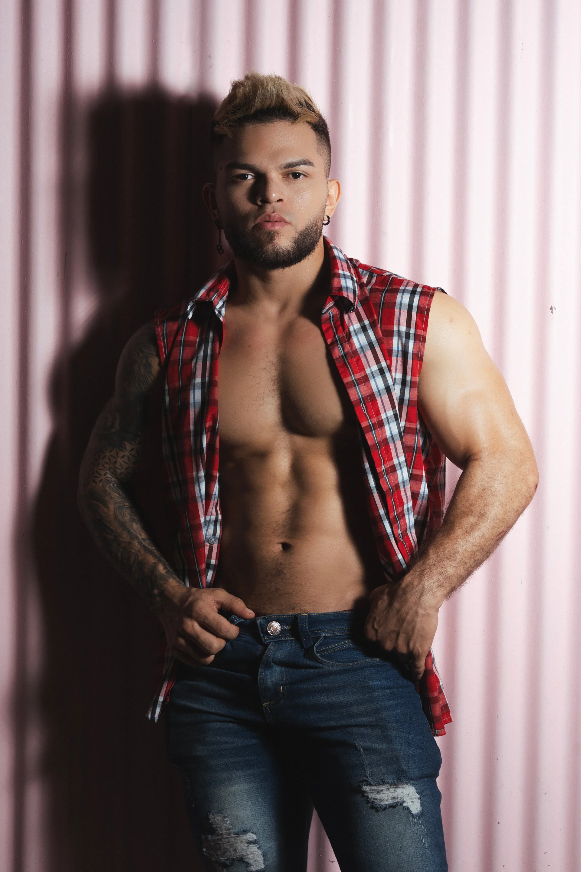 XXX Porn Photo of Nude vincent_carusso94 24