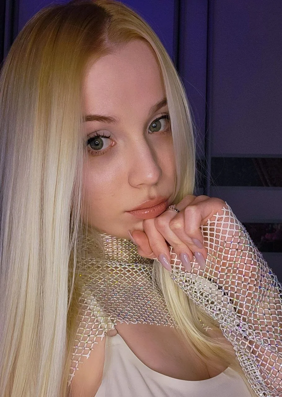 XXX Porn Photo of Nude Cute__Pony 1