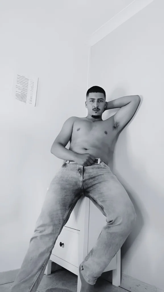 XXX Porn Photo of Nude MrFox__ 22