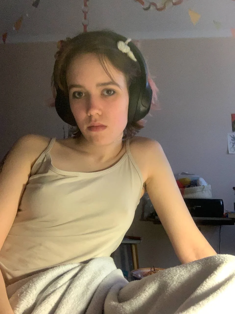 XXX Porn Photo of Nude whiny_emo_boi 4