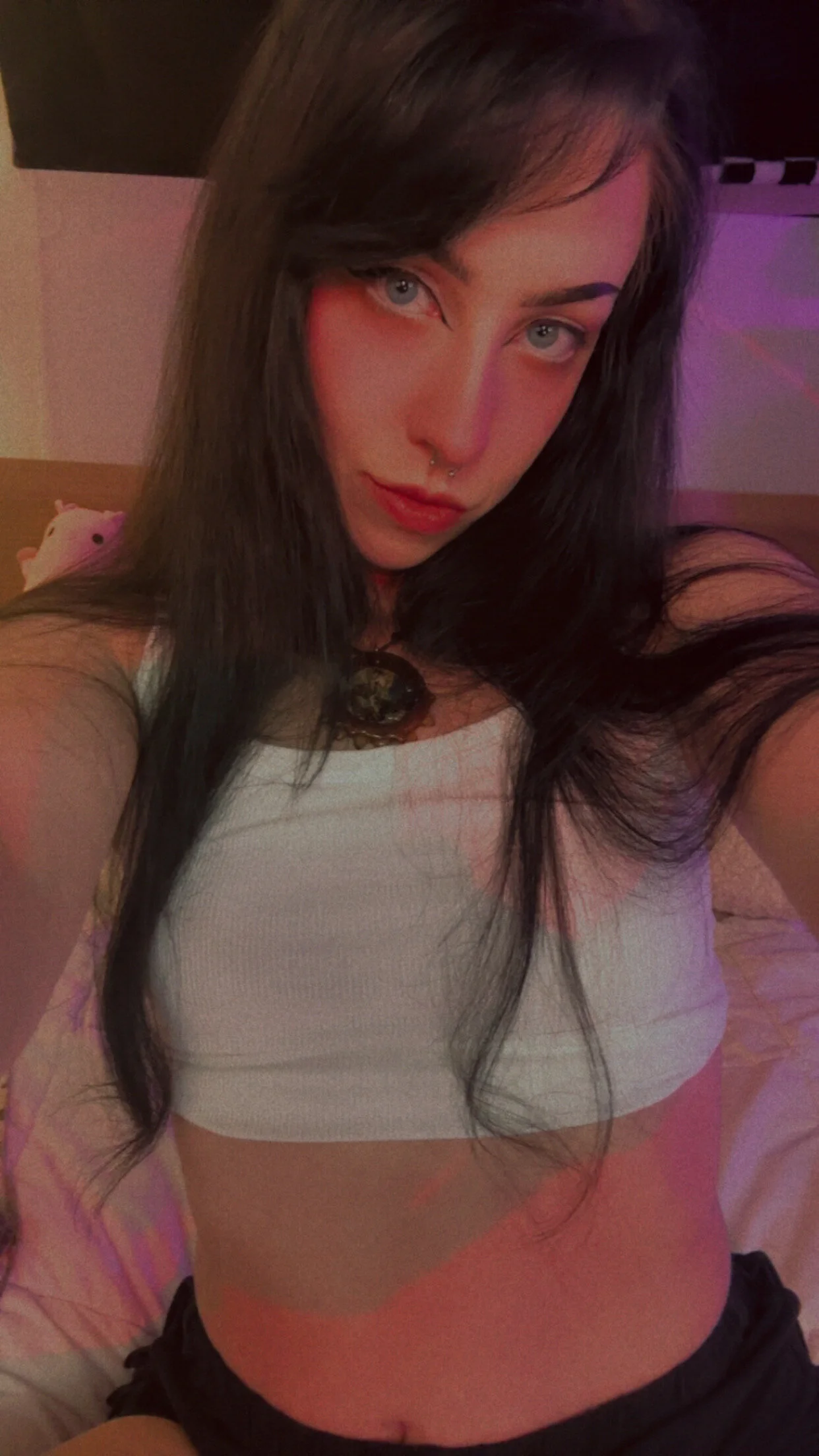 XXX Porn Photo of Nude AiviePink 2