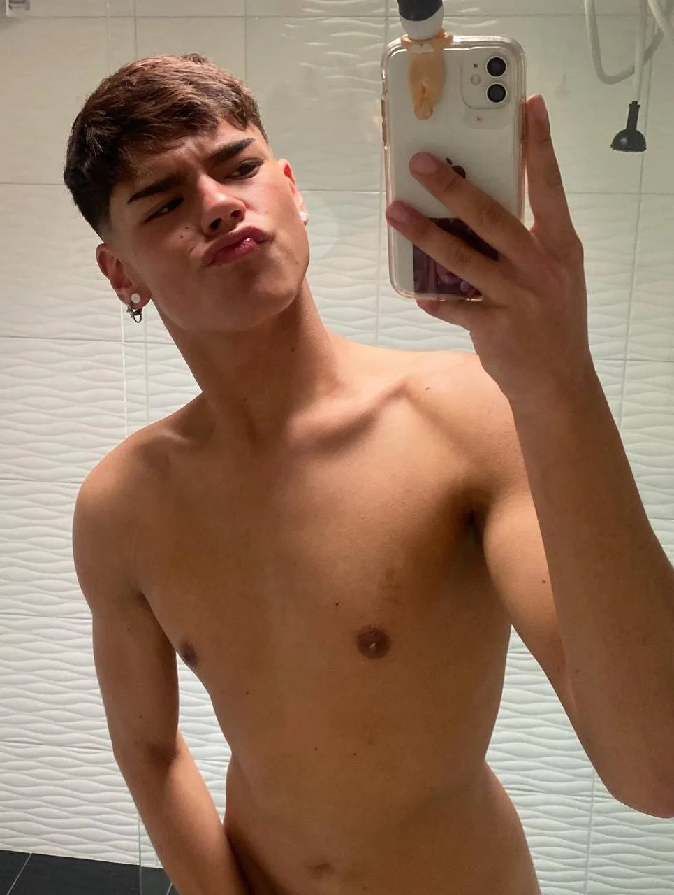 XXX Porn Photo of Nude Keff_andrew34 3