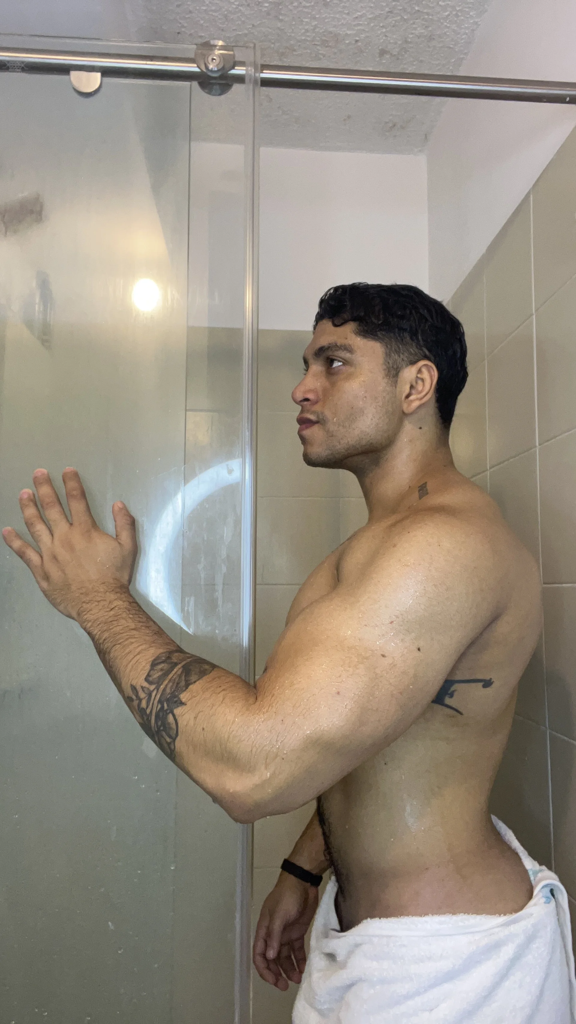 XXX Porn Photo of Nude Nicolasmontoya16 68