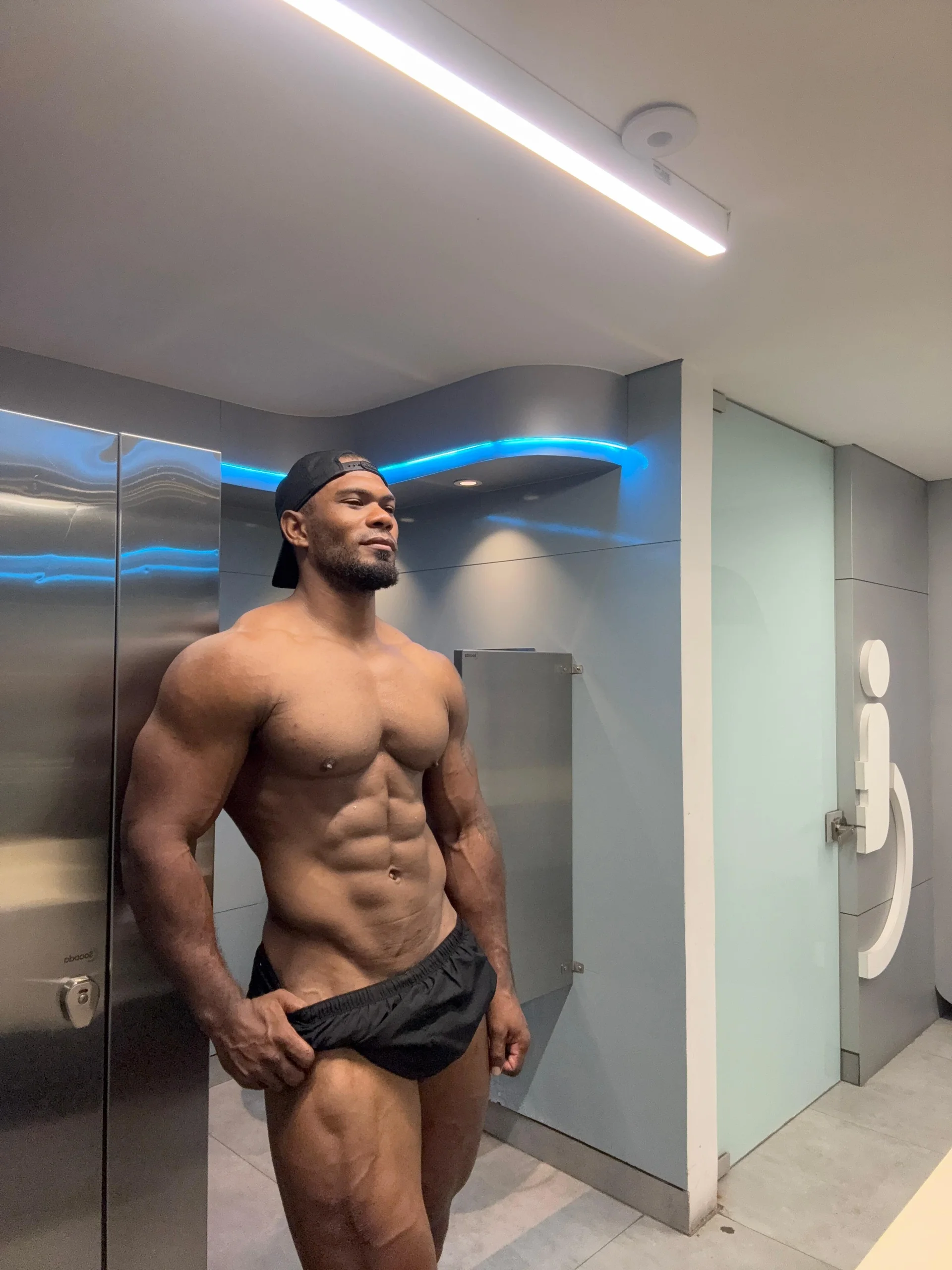 XXX Porn Photo of Nude Tyler_Waka01 19