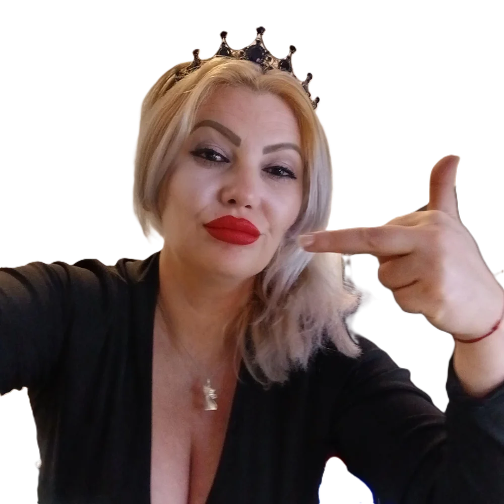 XXX Porn Photo of Nude MistressDemi 32