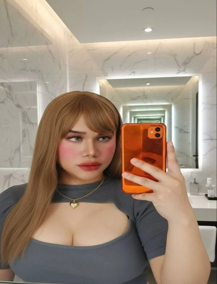 XXX Porn Photo of Nude xHugeHarleySelfsuckerx 6