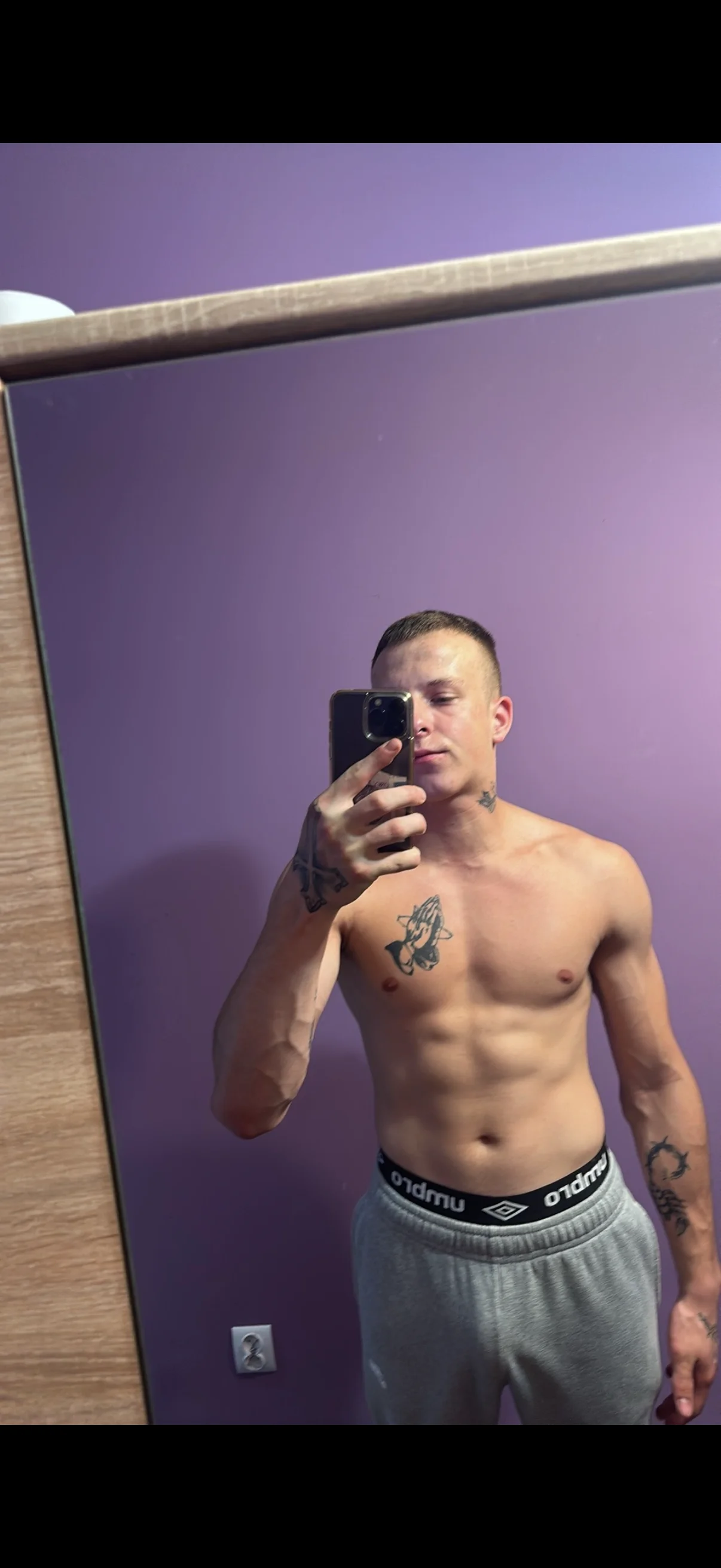 XXX Porn Photo of Nude dominik2323 1