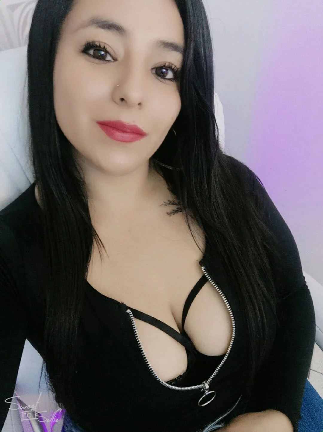 XXX Porn Photo of Nude Lolagolden1 1