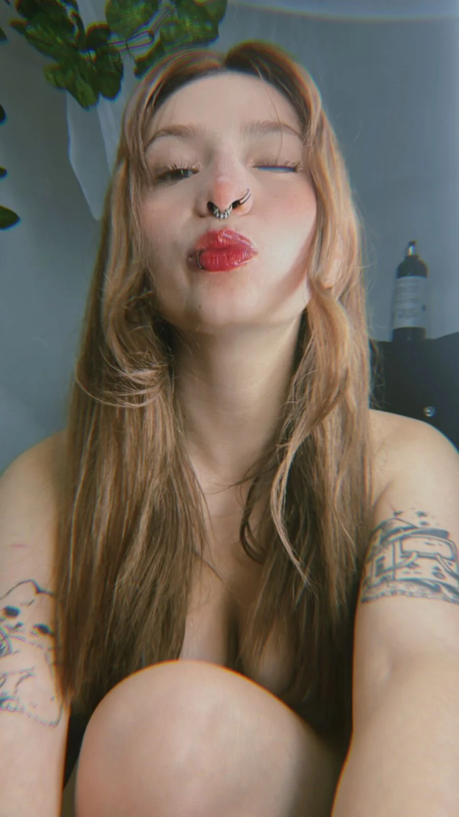 XXX Porn Photo of Nude ari_kat 24