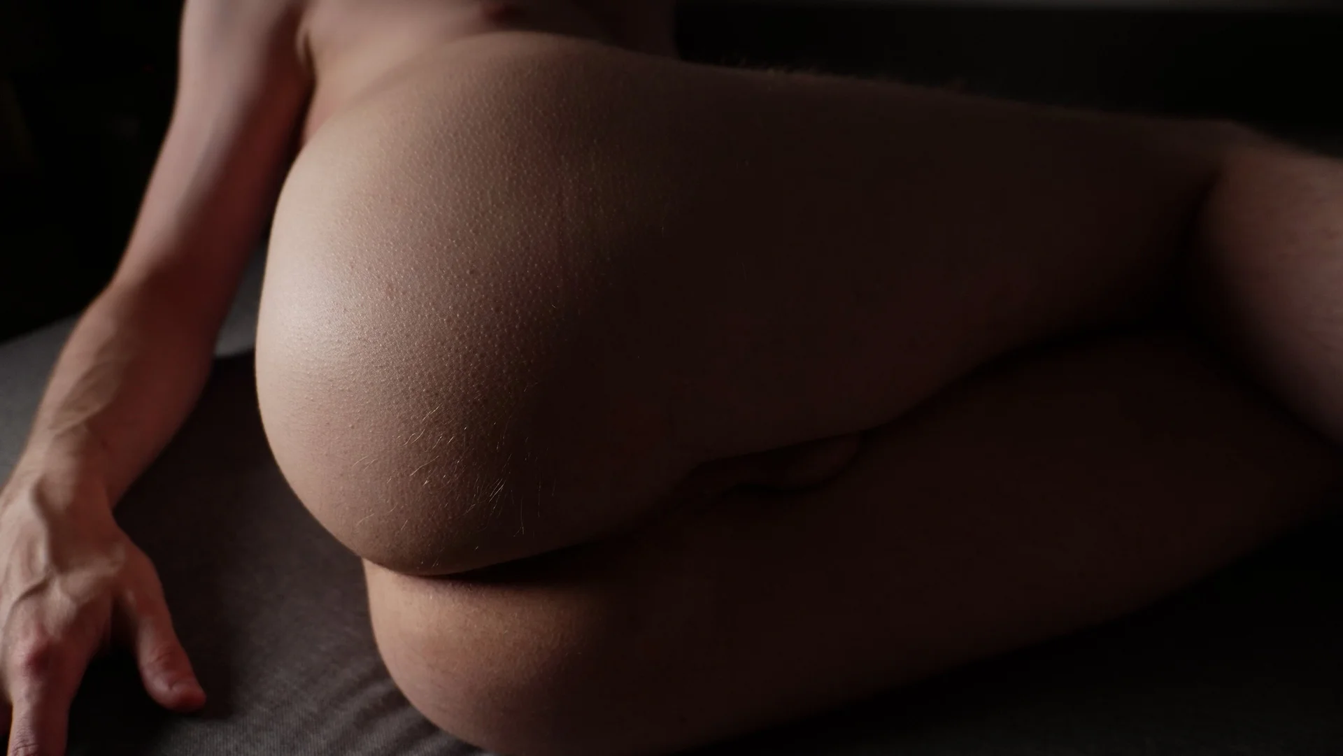 XXX Porn Photo of Nude so_cl0se 2