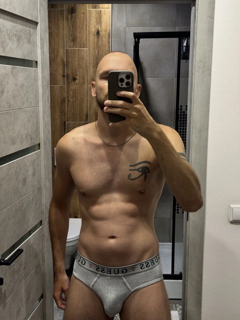 XXX Porn Photo of Nude MaxVant 7